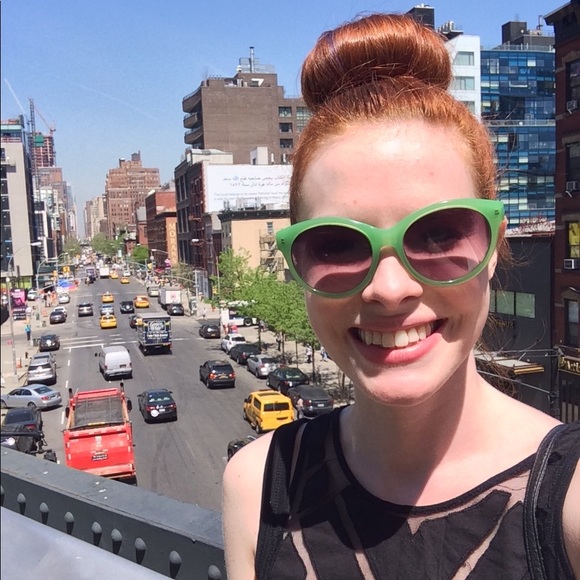 Meet your Posher, Carrie - Picture 4 of 8